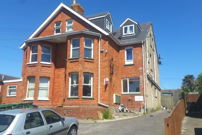 Flat to rent in Franklin Road, Weymouth