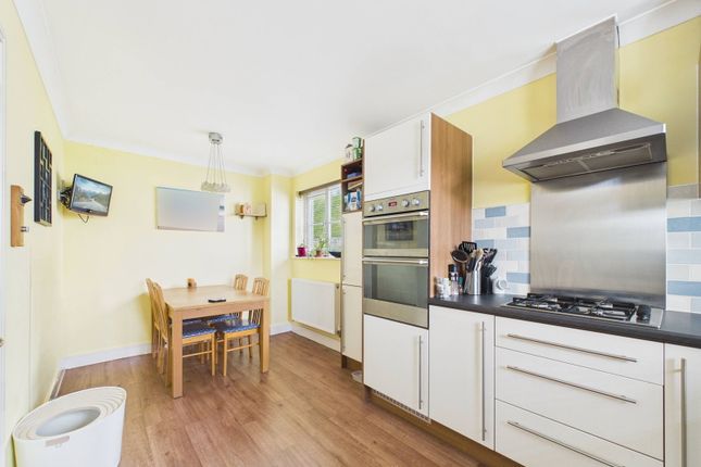 27, Golitha Rise, Liskeard photo 4