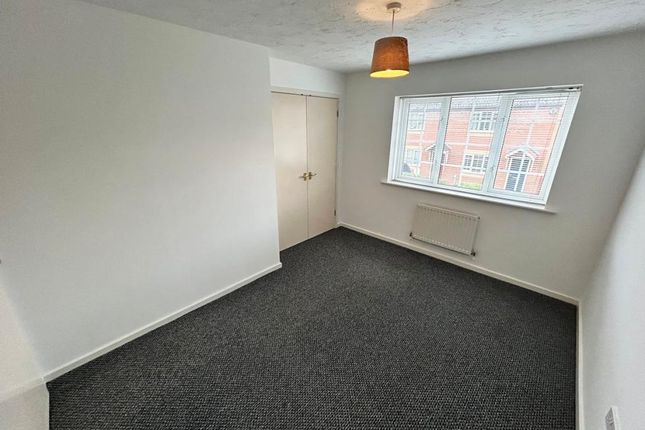 21, Kippell Hill, Olney photo 4
