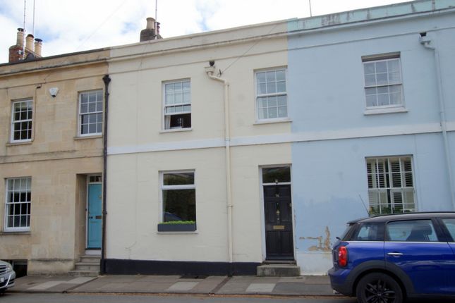 Town house to rent in Keynsham Road, Cheltenham