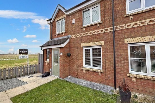Thumbnail Semi-detached house for sale in Eildon Hills Close, Hull