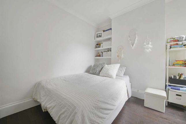 Flat for sale in St. Elmo Road, London