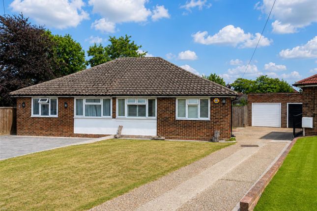 2-bed house on 15, Farm Close, Sutton, £625,000