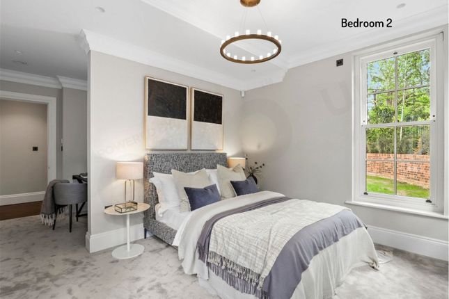 Flat for sale in The Bishops Avenue, Hampstead Garden Suburb, East Finchley, Highgate North London