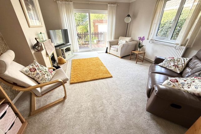 1, Briar Close, Exmouth photo 2