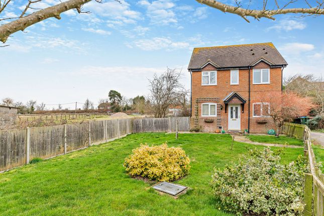 Thumbnail Detached house for sale in Sovereign Close, Granborough, Buckingham
