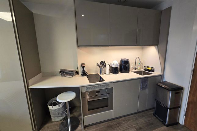 Room 317, 9 Crosshall Street, Liverpool photo 4