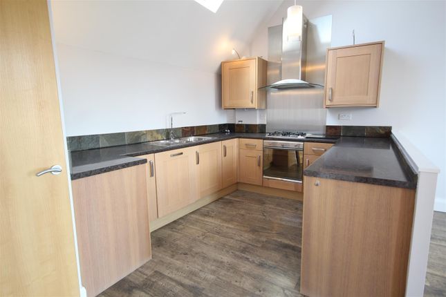 5, Lord Roberts Road, Beverley photo 2
