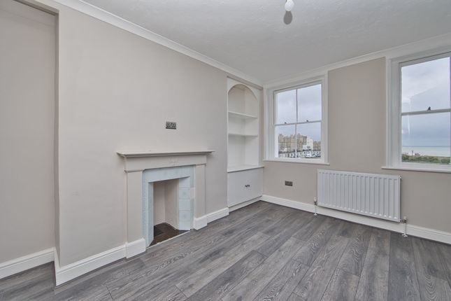 Flat for sale in 2 Fort Paragon, Margate