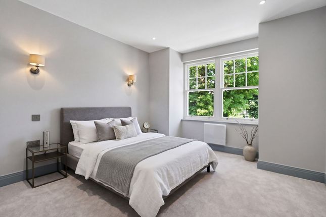 Flat 4, Heneage House 2B Beauchamp Road, East Molesey photo 4