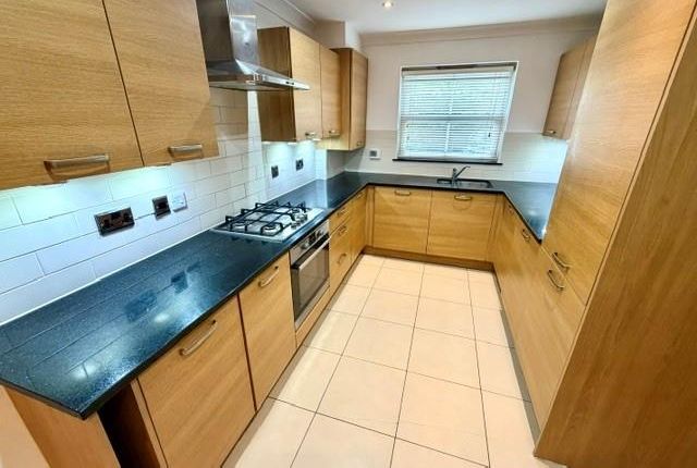 5, Katherine Close, Mill Hill photo 4
