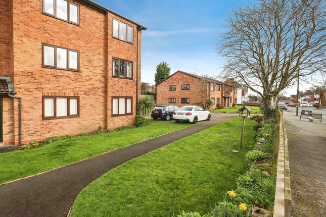 Flat for sale in Moat Lane, Yardley, Birmingham