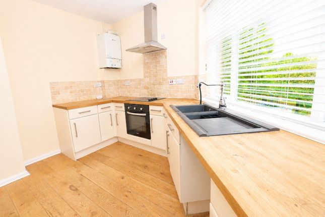 Old Dun Horse, 8,Flat 5, Dundee Lane, Bury photo 2