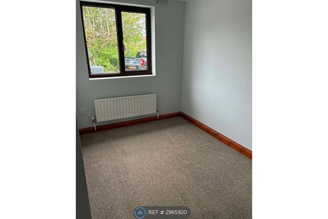 Villa Close, Branston, Lincoln photo 4