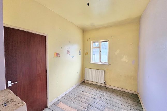 10, Wigan Road, Wigan photo 4