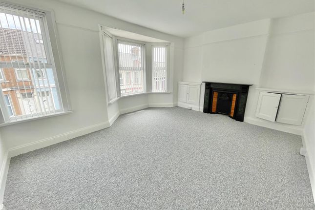 69, Barton Avenue, Plymouth photo 2