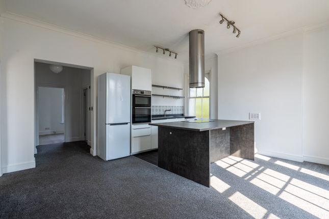 110  First Floor Flat, Windmill Street, Gravesend photo 2