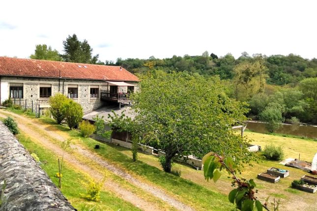 Thumbnail Country house for sale in Lessac, Charente, France - 16500