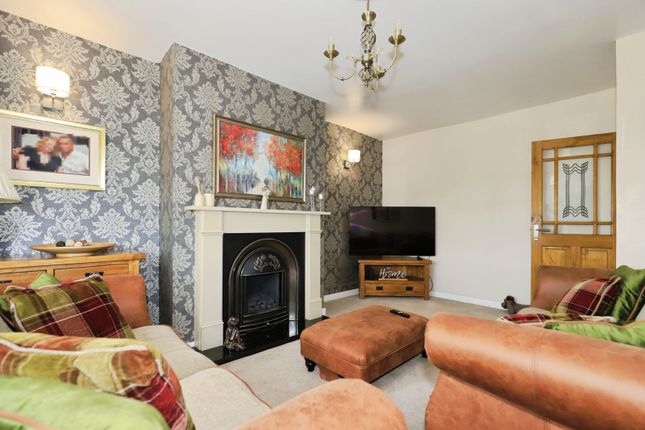 131, Warstones Road, West Midlands photo 2