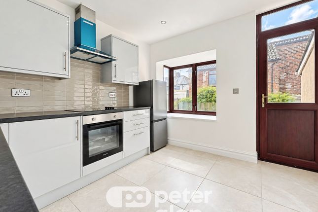 164, Cardiff photo 3