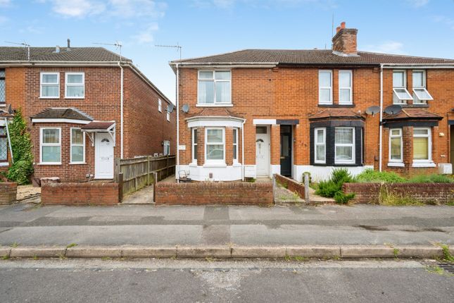 1-bed flat on Ground Floor Flat, 138, Nutbeem Road, Eastleigh, £90,000