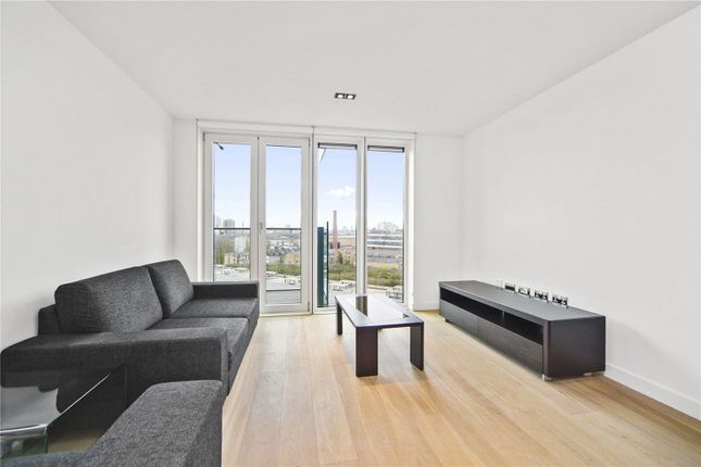 Flat to rent in Avantgarde Place, London