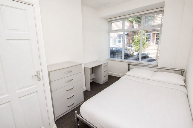 220, DAWLISH ROAD, BIRMINGHAM photo 4