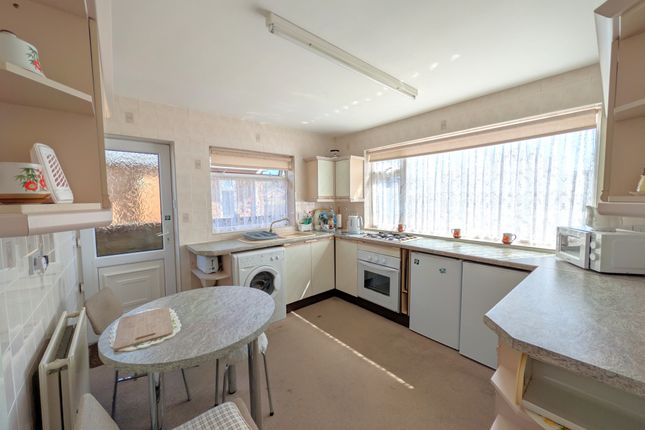 46, Mayfield Grove, Skegness photo 4