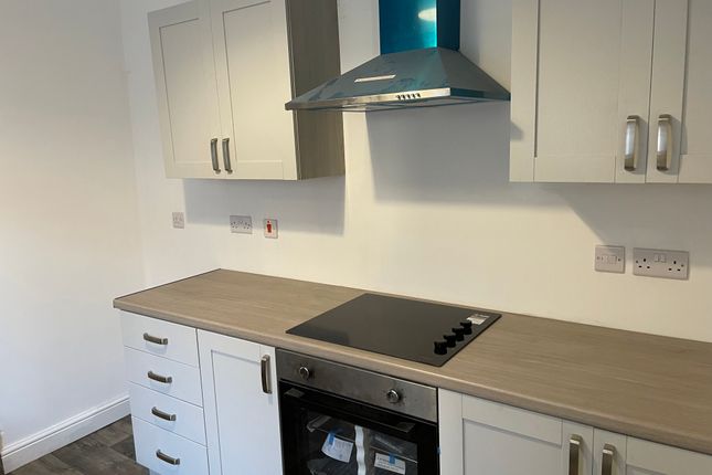 11 Mansel St photo 5