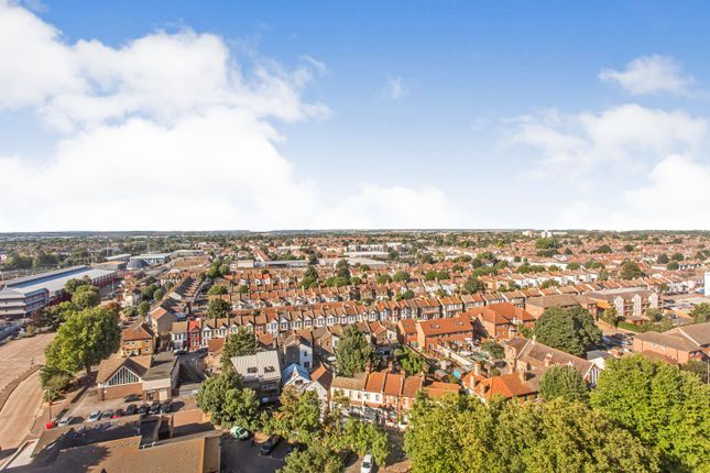 Flat for sale in Quantock, Chichester Road, Southend- On-Sea