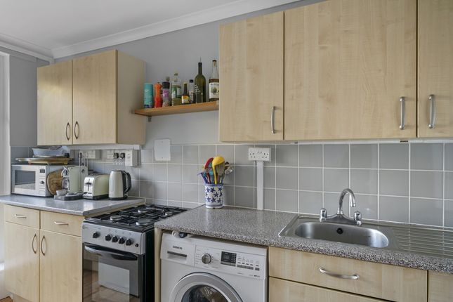 Flat for sale in Christie Court, Hornsey Road, Archway