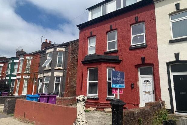 Flat to rent in 56 Windsor Road, Liverpool