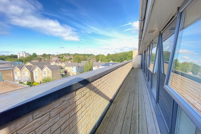 44 Richardson House, The Embankment, HEMEL HEMPSTEAD photo 4