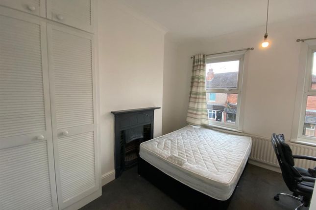 Room 3, 22, Kensington Road, Coventry photo 2