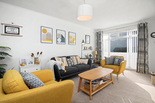 21, Castlebank Gardens, Cupar photo 2