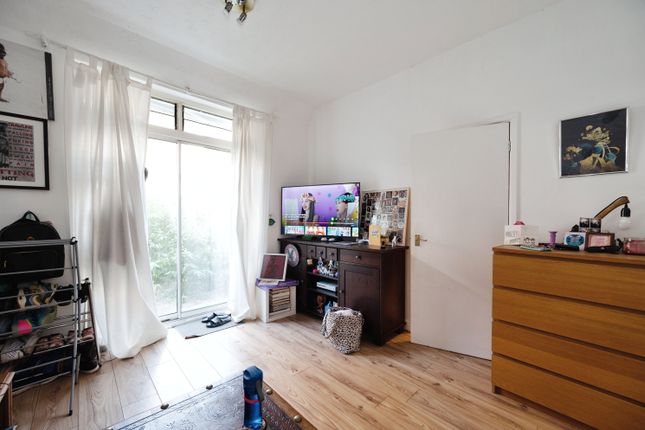 Studio for sale in Clarence Parade, Southsea, Hampshire