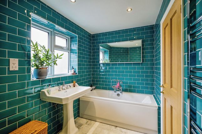 End terrace house for sale in The Spinneys, Lewes