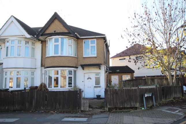 Thumbnail Flat for sale in Kingshill Avenue, Kenton