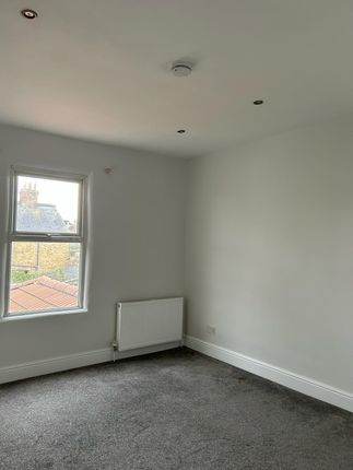 Flat C, Southwood Road, Eltham photo 2