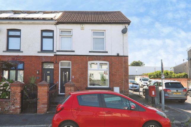 1, Duffryn Bach Terrace, Pontypridd photo 2