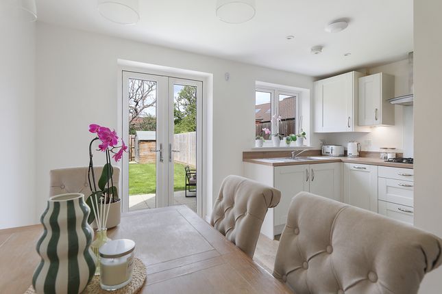 13, Tyrell Way, Surrey photo 3
