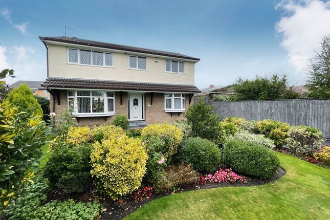 Thumbnail Detached house for sale in Shore Green, Thornton