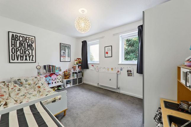 Town house for sale in Forrester Path, London
