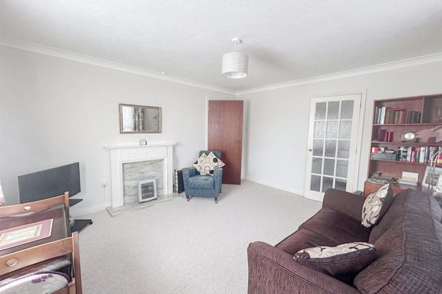 Flat 2, Belmont, Terminus Road, Bexhill-On-Sea photo 4