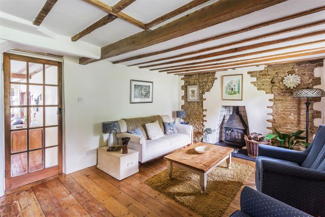 Gosling Cottage,, Goose Green, Guildford photo 4