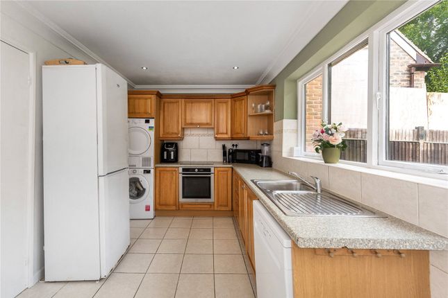 22, The Close, Bough Beech photo 2