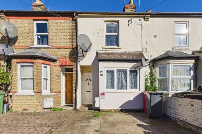 1-bed flat on Queens Road, Berkshire, £220,000
