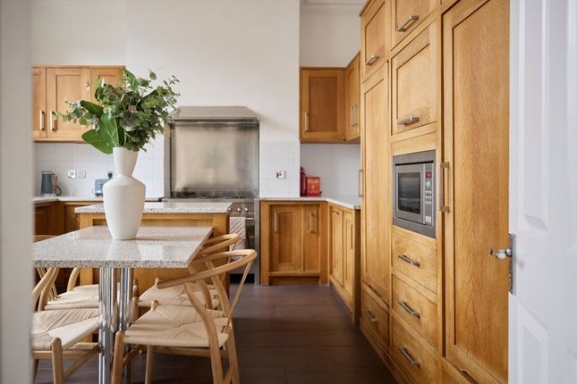 6, Rudall Crescent, London photo 4