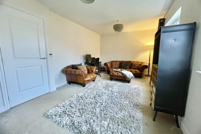 Terraced house for sale in Middleham Drive, Garforth, Leeds