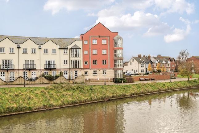 Flat to rent in Waterside, St. Thomas, Exeter